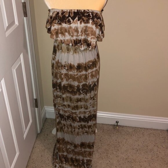 💛 Brown & White Floral Ruffle Tube Maxi S NWOT - Picture 3 of 5